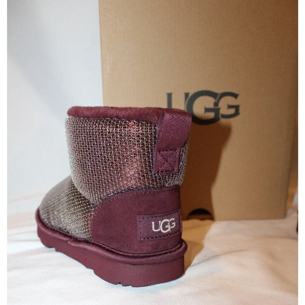NIB‎ UGG Classic Short Sequin Sparkle Boots Toddler Burgundy